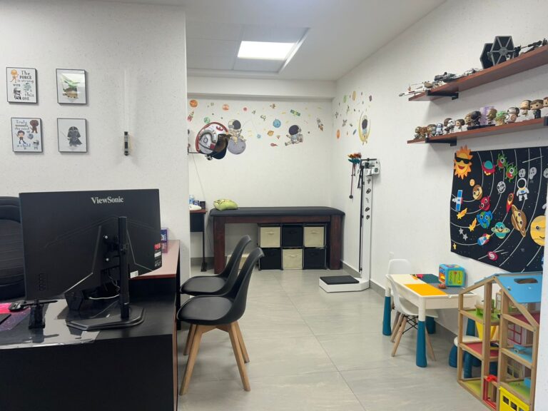 Foto de Dr. Adrián Valle Partida