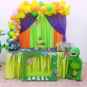 Galería Mimi's Piñatas & Candy Tables