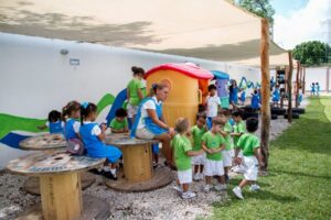 Galería VKS Victoria's School