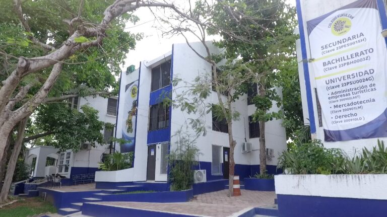 Foto de Colegio Kukulcán Cancún