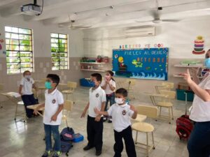 Galería Colegio Cristóbal Colón De Yucatán