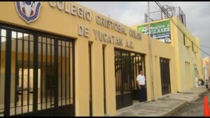 Galería Colegio Cristóbal Colón De Yucatán