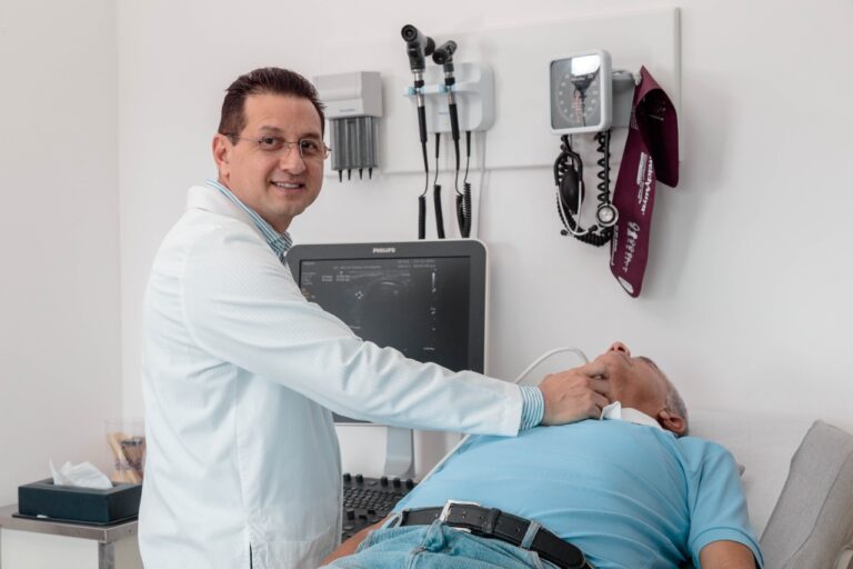 Foto de Dr. Raúl Rivero Escalante