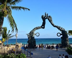 6 Mejores Playas públicas para niños en Playa del Carmen