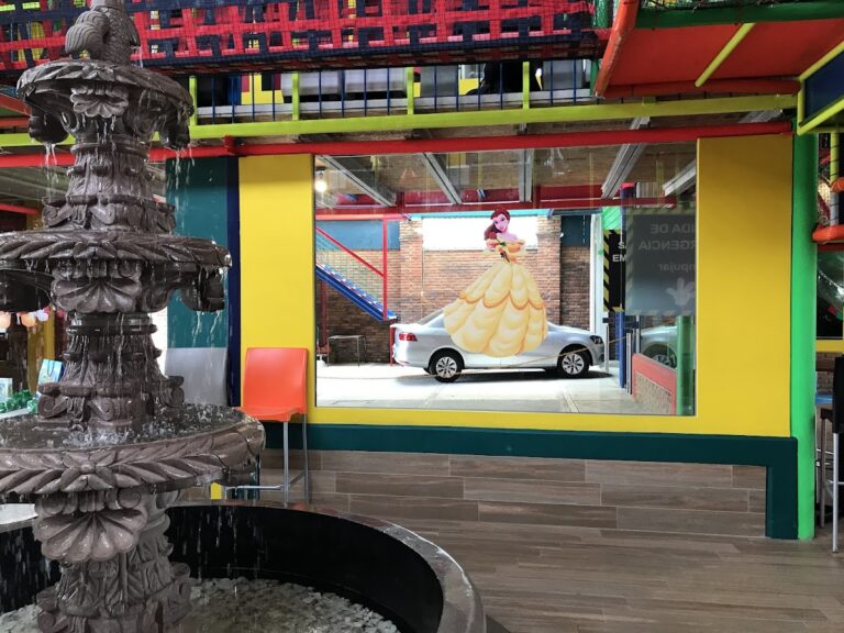 Foto de Salón de Fiestas Infantiles Abelardos