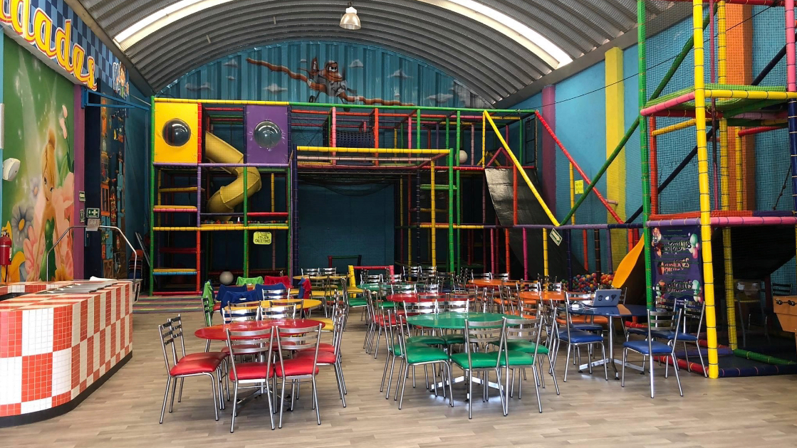 Juegos y área infantil en Bibidi-Babidi-Bu, Xochimilco