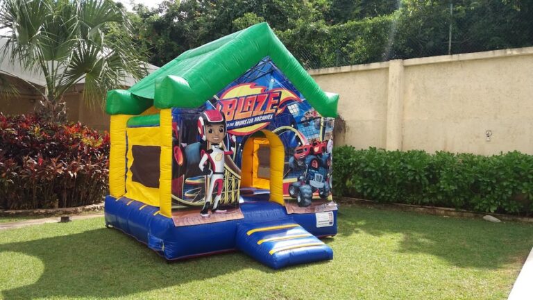 Juegos de Brincorisas Inflables en Cancún, foto 4
