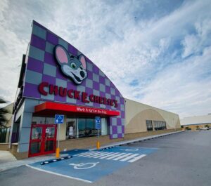 Logo de Chuck E. Cheese Saltillo