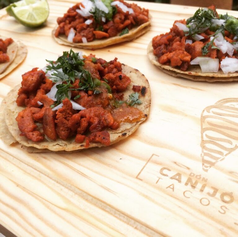 Cortes de carne al carbón para taquizas y eventos de Don Canijo en CDMX