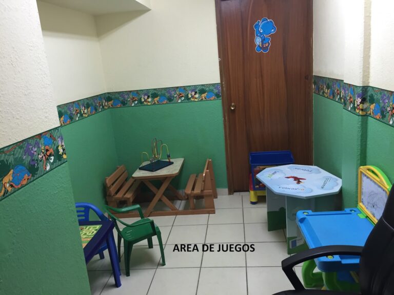Foto de Dr. Roberto Garay Cabada