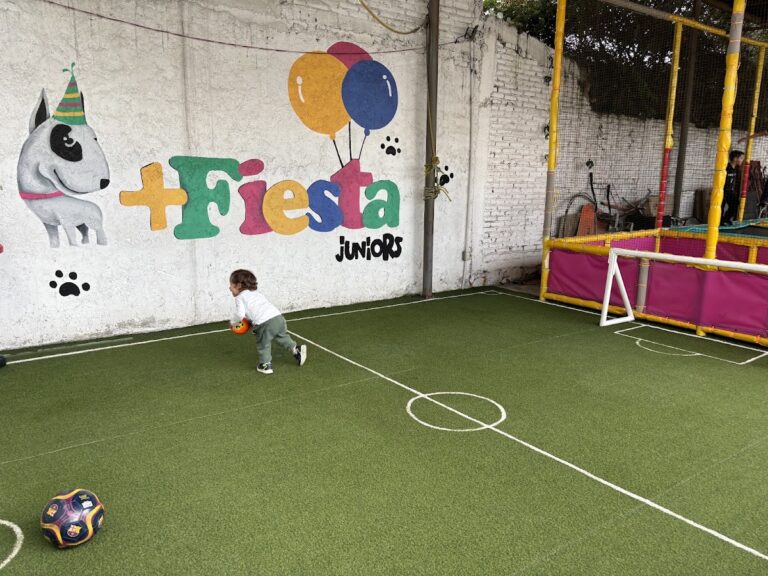 Foto de Más Fiesta Juniors Satélite