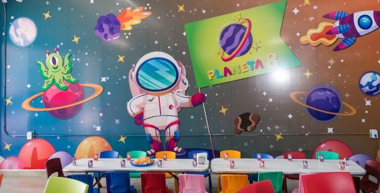 Foto de Planeta 8 Salón de Fiestas Infantiles