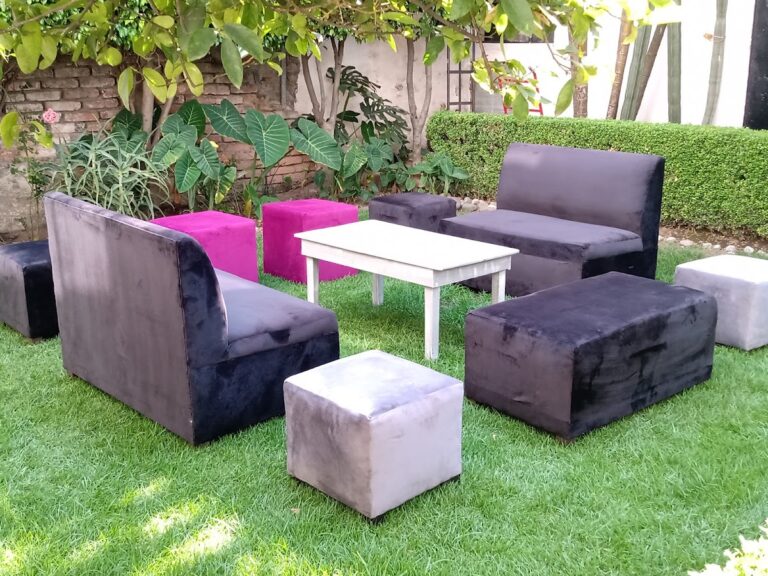 Salas lounge de terciopelo en renta para eventos, Renta de Sillas y Mesas Calle 25 CDMX