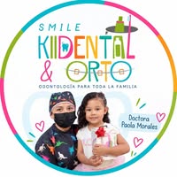 Logo de Smile Kiidental
